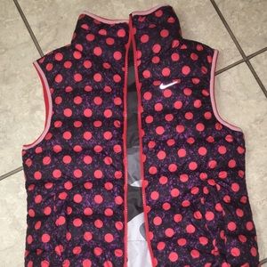 NWT Reservable Nike Vest Polka Dots, & Camo